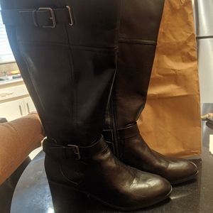 Unisa wide calf boots